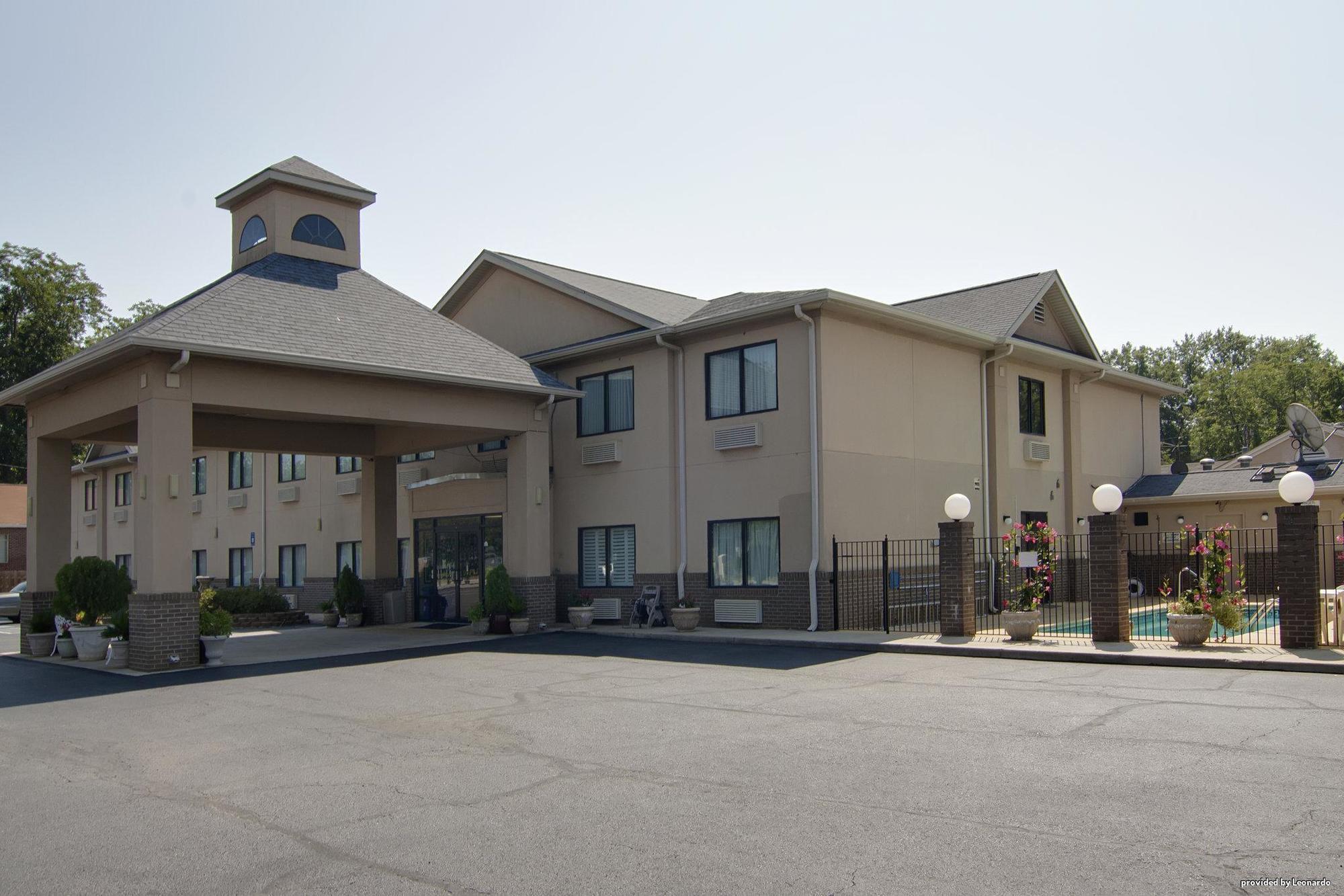 Econo Lodge Waynesboro Exteriör bild